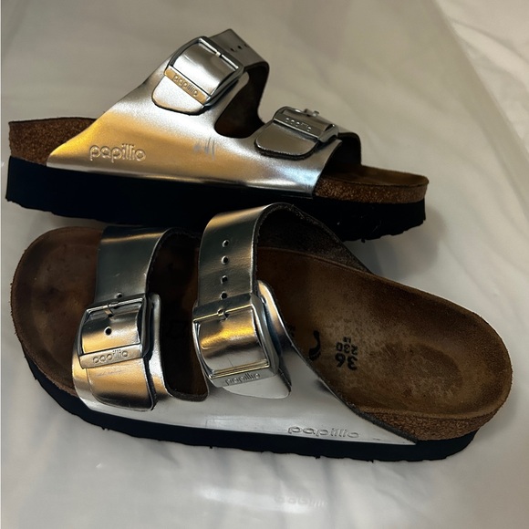 Chrome Silver Metallic Birkenstocks - Picture 14 of 16